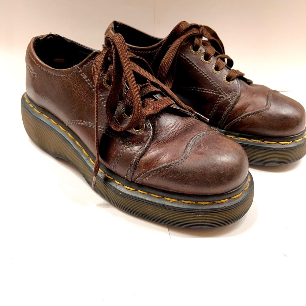 Dr Martens Brown Vintage leather Oxford style shoes